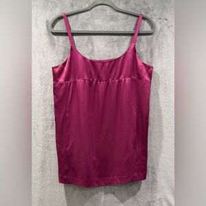 Eileen Fisher 100% Silk Camisole in Wine Women’s Size Small With Front Pockets